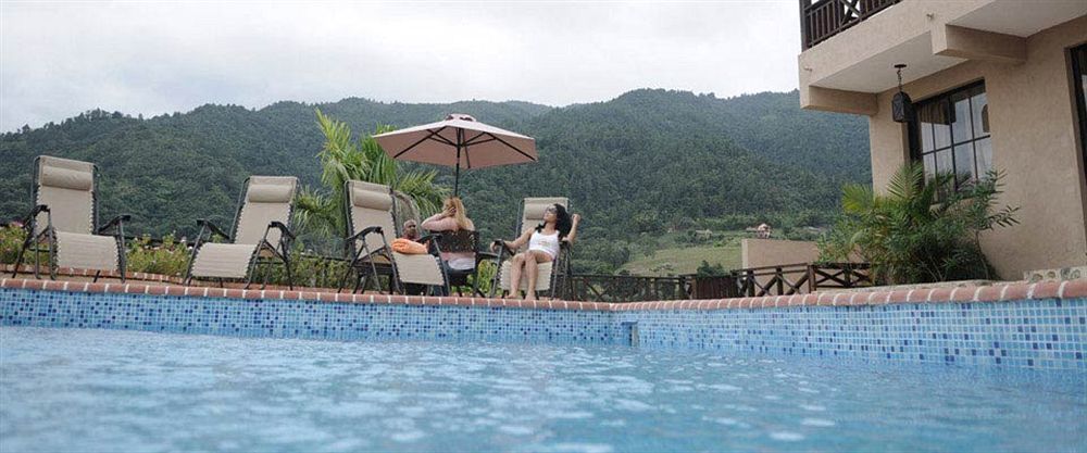 Hotel Rancho La Aurora Jarabacoa Exterior photo